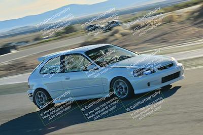 media/Dec-13-2025-Extreme Speed (Sat) [[d129ecb0b9]]/Beginner/Session 3 (Turn 5)/